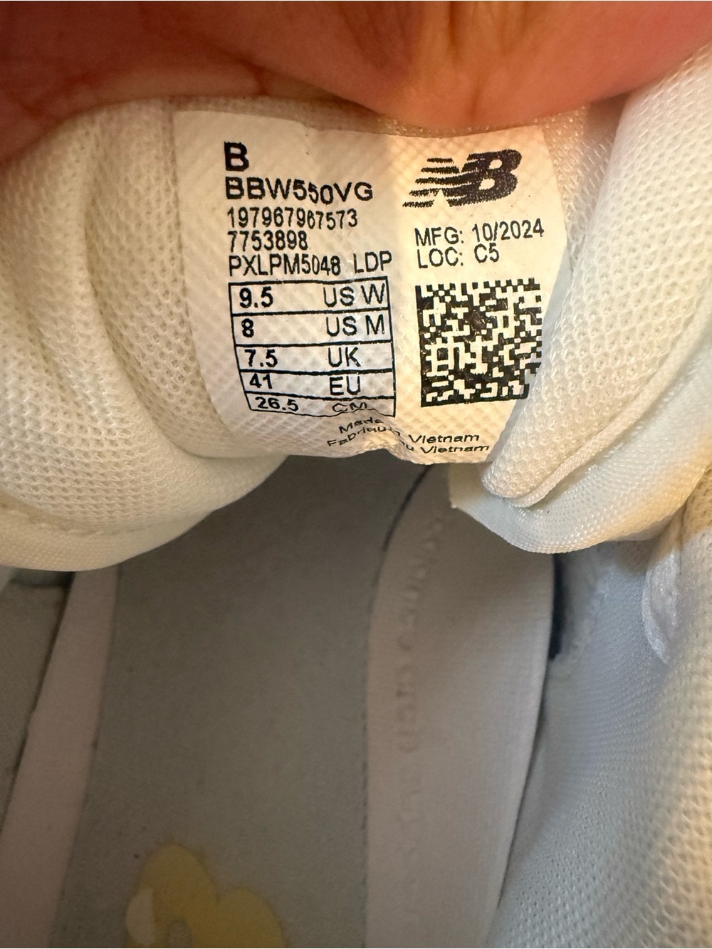 New Balance 550 Sneaker, 9.5, seasalt/calcium - Picture 16 of 16